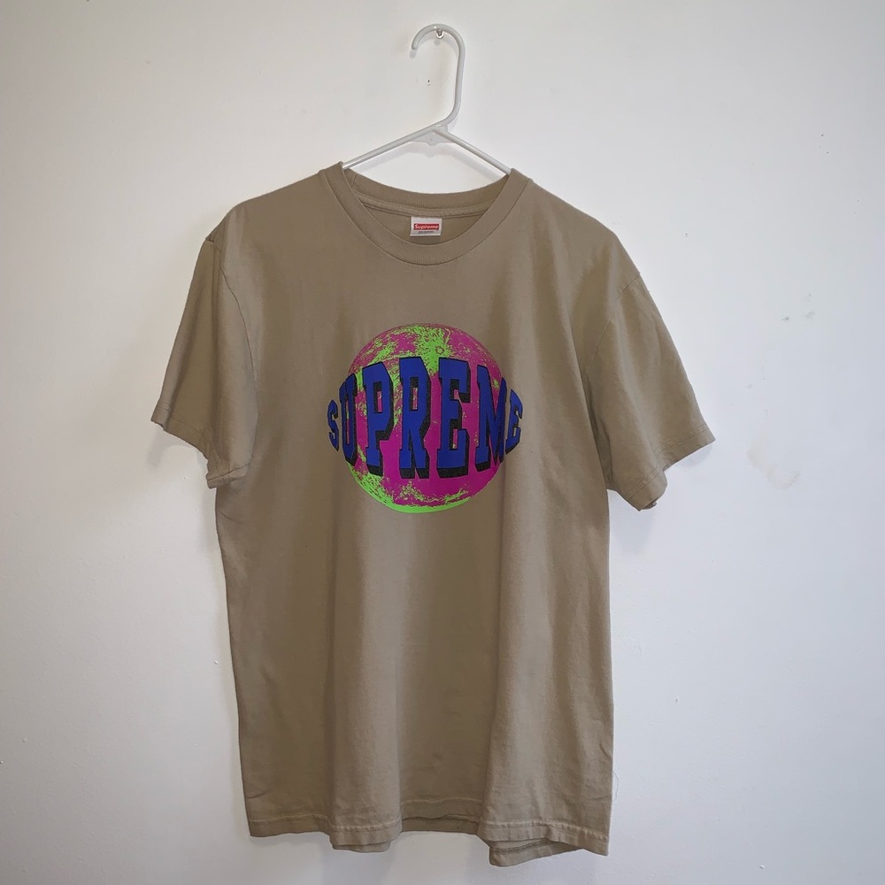 Supreme T-shirt